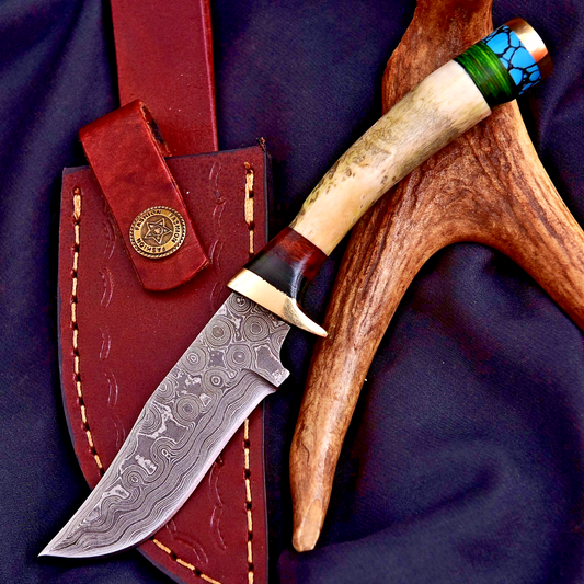 Vintage Damascus Blade Skinner Knife Stag Antler Handle Tactical Outdoor Hunting - Image 1