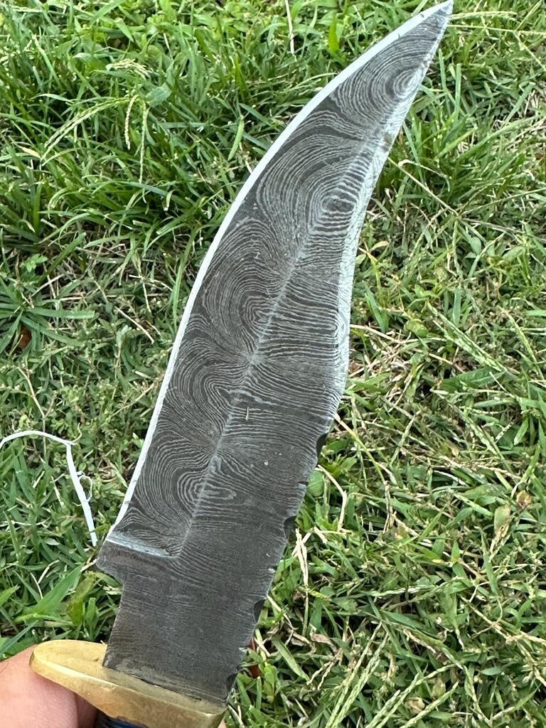 10" Custom Handmade Damascus Steel Hunting Skinning Knife Deer Stag Handle - Image 4