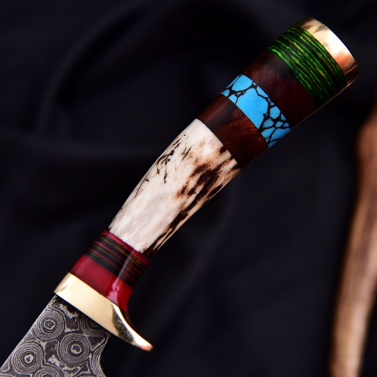 Custom Handmade Damascus Steel Blade Skinning Knife Original Stag Antler Handle - Image 3