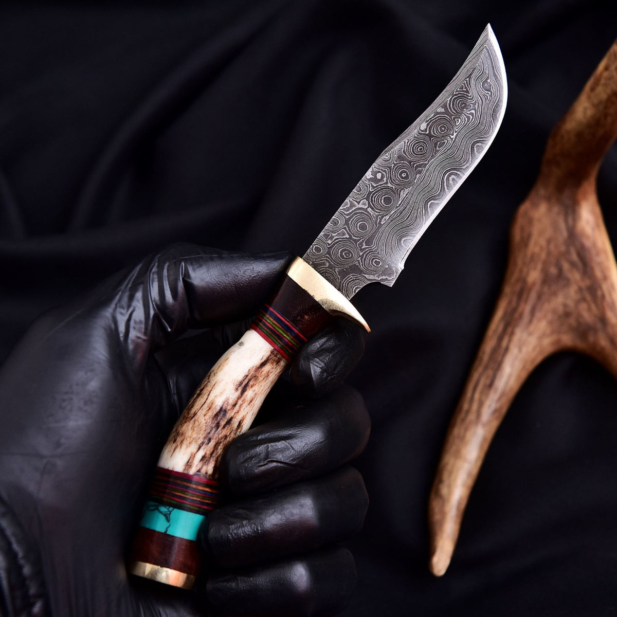 Damascus Steel Blade Skinning Knife Original Stag Antler Handle Brass Guard - Image 3