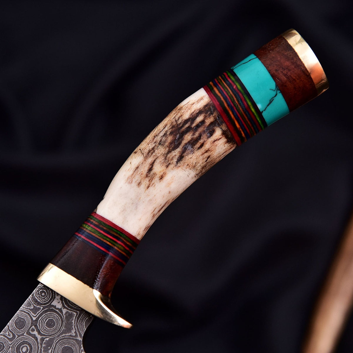 Damascus Steel Blade Skinning Knife Original Stag Antler Handle Brass Guard - Image 4