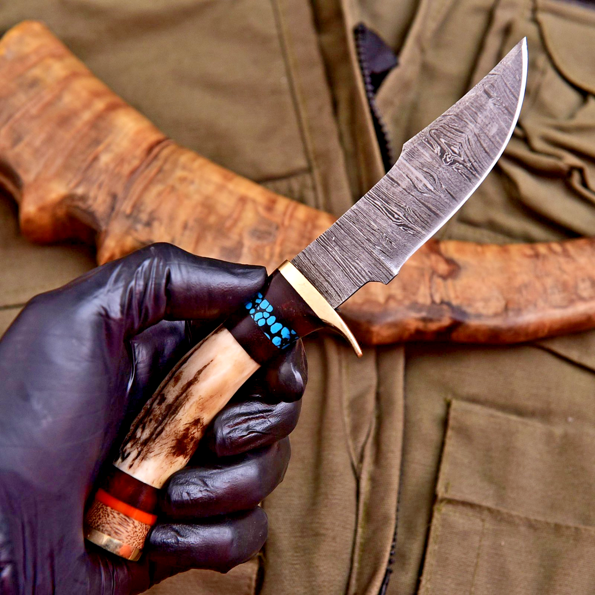 Forged Damascus Blade Skinning Knife Stag Antler Handle Brass Guard With Sheath - Image 1
