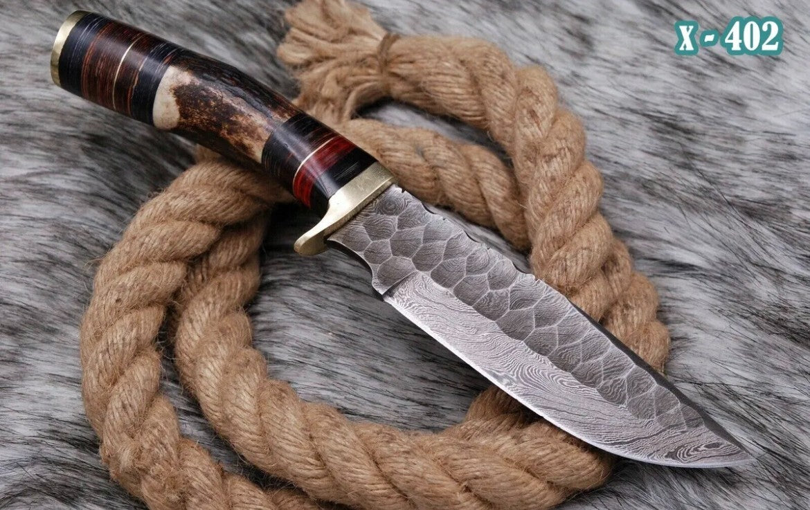 Handmade Damascus Knife Fix Blade Hunting Bowie Skinner Stag Antler Handle - Image 1